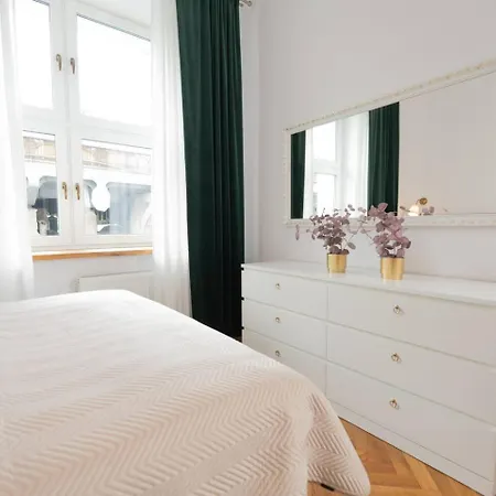 Blanc Premium 2 Bedroom Apartman *