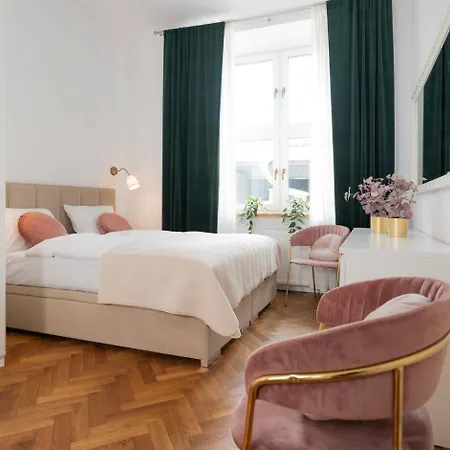 Blanc Premium 2 Bedroom Varsó